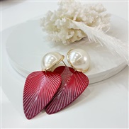 (E 648 red red )occidental style fashion  gradual change leaves earrings womanins trend all-Purpose Pearl temperament