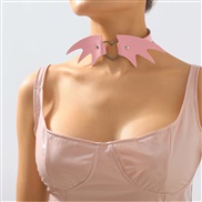( Pink)occidental style wind chain Collar  Street Snap trend punk windPU Peach heart necklace