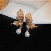 ( Silver needle  Pink)silver diamond Pearl butterfly earrings samll color crystal creative earring day all-Purpose high