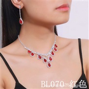 (BL 7   red) occidental style bride necklace set high-end all-Purpose crystal color clavicle chain earrings two