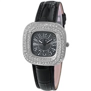 ( black) clover Bracelets watch lady damond fashon quartz watch-face