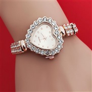 ( Rose Gold) fashon personalty damond lady watch heart-shaped Rhnestone fashon quartz Bracelets wrst-watches