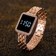 (Rose Gold)fashon square damond electronc watch-faceDE fashon bref steel belt lady electronc watch-face