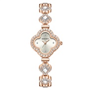 ( white) fashon clover Bracelets quartz watch gem lady watch woman watch-face