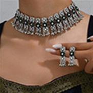 1 fashion retro flowers flash diamond temperament exaggerating woman necklace earring woman set