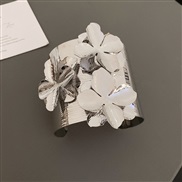 (  Silver)Metal flowers three-dimensional opening bangle occidental style fashion brief wind temperament