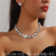 (JXJL21194  love  crystal necklace+) color white Peach heart love glass Rhinestone clavicle chain exaggerating color cr