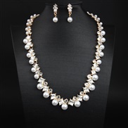 ( Gold electroplated )  occidental style all-Purpose Pearl diamond clavicle short necklace earrings set bride