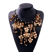 (11316 GD) luxurious new retro flowers pendant necklace charm lady personality temperament banquet gem