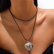 ( 2  White K 68 7)occidental style Metalins Irregular hollow pendant necklace  geometry rosenecklace