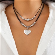 ( 3  necklace  White ...