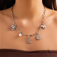 ( necklace  White k 6...