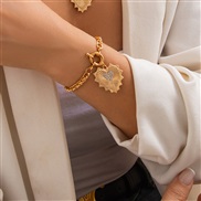 ( 1  Gold Bracelet258...