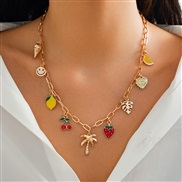 ( 9  necklace Gold 68...