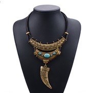 occidental style  woman turquoise short chain clavicle chain necklace