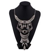 occidental style  retro hollow pattern multilayer drop tassel mosaic resin necklace