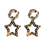 ( brown)UR Five-pointed star earrings occidental style Acrylic diamond earring