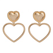 ( Gold)all-Purpose hollow love earrings Peach heart earring temperament