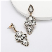 ( white)Autumn and Winter high-end Alloy diamond Rhinestone fully-jewelled earrings woman occidental style trend super e
