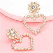 ( white)occidental style exaggerating temperament Rhinestone diamond heart-shaped earrings woman trend Earringearrings