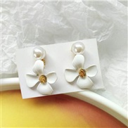 ( white)Korea temperament Pearl arring  brief candy colors matte flowers Pearl ear studins all-Purpose earrings