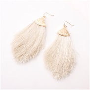 (Rice white )occidental style earrings Alloy head tassel spring color woman style earring new
