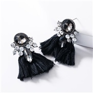 ( black) occidental style exaggerating Acrylic diamond tassel earrings woman retro temperament Bohemia ethnic style