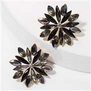 ( black)earrings Alloy diamond Rhinestone flowers earrings woman occidental style wind ear stud brief all-Purpose