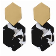 (black and white)brief rhombus Metal earrings geometry Acrylic pendant Acetate sheet long style earrings