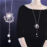 fine Korean style fashion  Metal shine bright flowers Pearl long necklace/ sweater chain