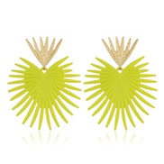 ( yellow)occidental style temperament Metal earrings  fashion exaggerating Irregular gilded ear stud