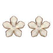 occidental style temperament brief Alloy flowers Pearl flower earring  summer fresh and cool Pearl lady earrings