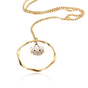 ( Gold)Korean style  fashion all-Purpose chain diamond imitate Pearl circle Alloy flower pendant necklace woman