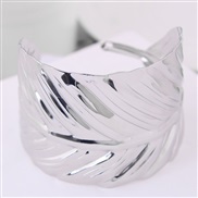 occidental style trend  Metal concise leaves personality opening bangle