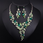 ( green)occidental style set  crystal necklace short clavicle luxurious fashion banquet woman