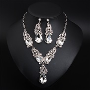 ( white)crystal gem short necklace earrings set  occidental style luxurious exaggerating