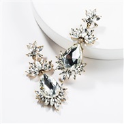 ( white)occidental style exaggerating drop multilayer Acrylic diamond flowers earrings woman retro temperament fashion f
