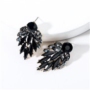 ( black)fashion temperament Acrylic diamond fully-jewelled occidental style earrings exaggerating trend ear stud Bohemia