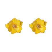 ( yellow)brief samll ear stud enamel petal Pearl ear stud occidental style flowers earrings