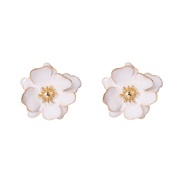 ( white)brief samll ear stud enamel petal Pearl ear stud occidental style flowers earrings