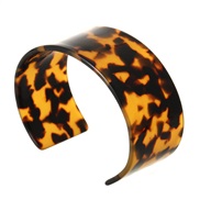 ( leopard print)occidental style fashion Acetate sheet exaggerating leopard opening width surface bangle