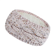 (  Pale pink)Autumn and Winter new flower belt  velvet thick warm woolen knitting head belt  lady color