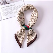 (F rhombus )scarves woman imitate silk samll Korean style all-Purpose occupation neckerchief print scarf