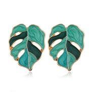 ( green)ins occidental style personality exaggerating hollow leaves earrings woman Alloy enamel retro arring