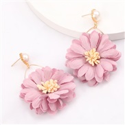 (purple)earrings fashion exaggeratingins wind flowers chrysanthemum earrings woman occidental style retro temperament ar