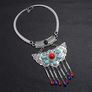 ( red) exaggerating Collar  occidental style retro turquoise tassel carving tassel necklace