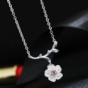 Korean style fashion sweet flowers diamond personality woman necklace