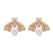 occidental style fashion earrings insect Modeling earrings Pearl ear stud personality exaggerating arring
