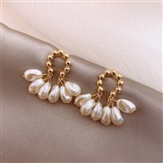 ( Silver needle Gold)silver Korea geometry Pearl earrings temperament adies earring fashion all-Purpose high arring woma