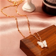 (NZbaise)occidental style ins style color Acrylic butterfly necklace sweet clavicle chain chain